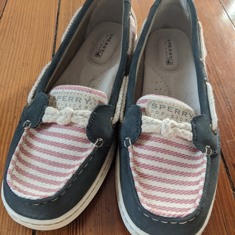 Sperry Topsiders